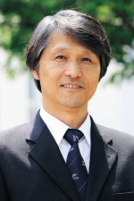 校長 小野 春男